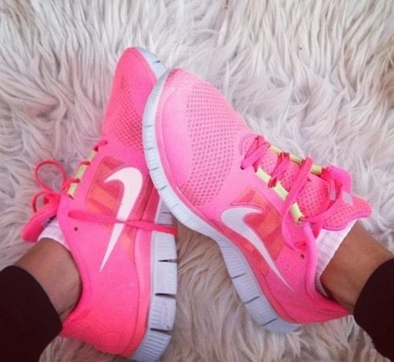 Różowo białe nike do biegania