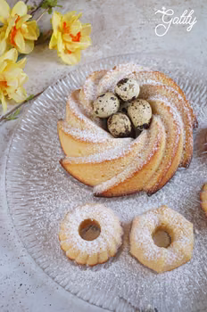 Babka limonkowa