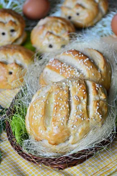 Chlebki do koszyczka wielkanocnego (i zajączki!)