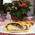 Drożdżowy kulebiak z kapustą i grzybami