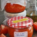 Pikantna pasta chili z pomidorami i oliwą