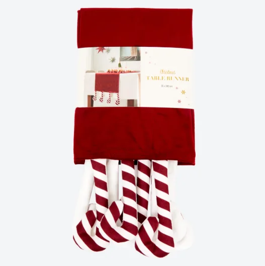 Zdjęcie Te urocze bieżniki zrobią mega klimat na świątecznym stole! Modele 3D i soczyste kolory zachwycą gości #2