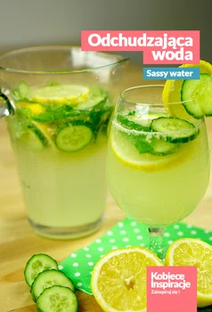 Odchudzająca woda - Sassy water