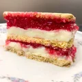 Truskawkowa Napoleonka bez Pieczenia