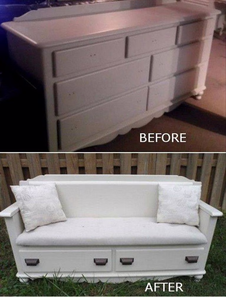 Sofa z starej komody