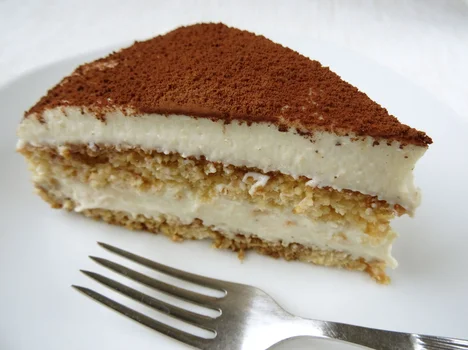Lekki torcik tiramisu