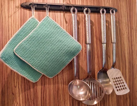 Zrób sama prezent na Dzień Mamy – szydełkowe łapki kuchenne – DIY