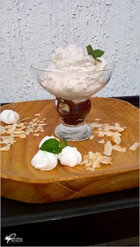 Deser chałwowa chmurka