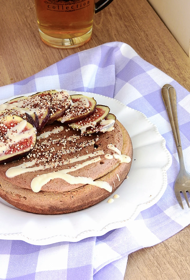 BANANOWY OMLET Z CIECIERZYCY BEZ GLUTENU