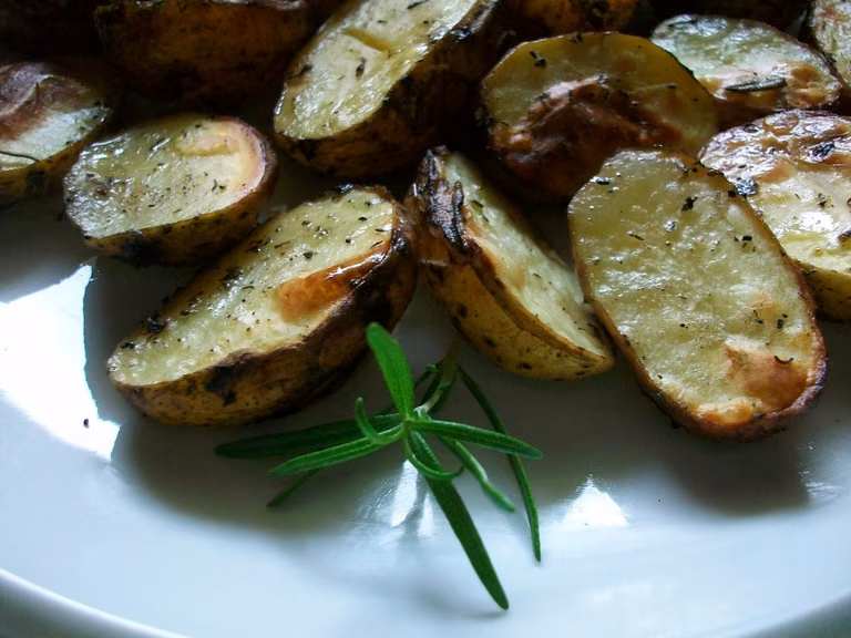 Przepis na pieczone ziemniaczki