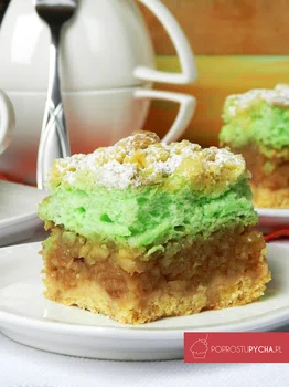 Szarlotka z kisielową pianką