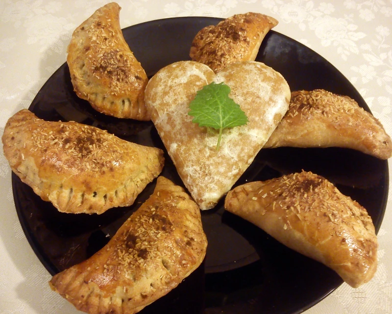 Piernikowe pierogi z pieca