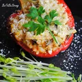 Papryki i pomidory faszerowane aromatycznym risotto i fetą