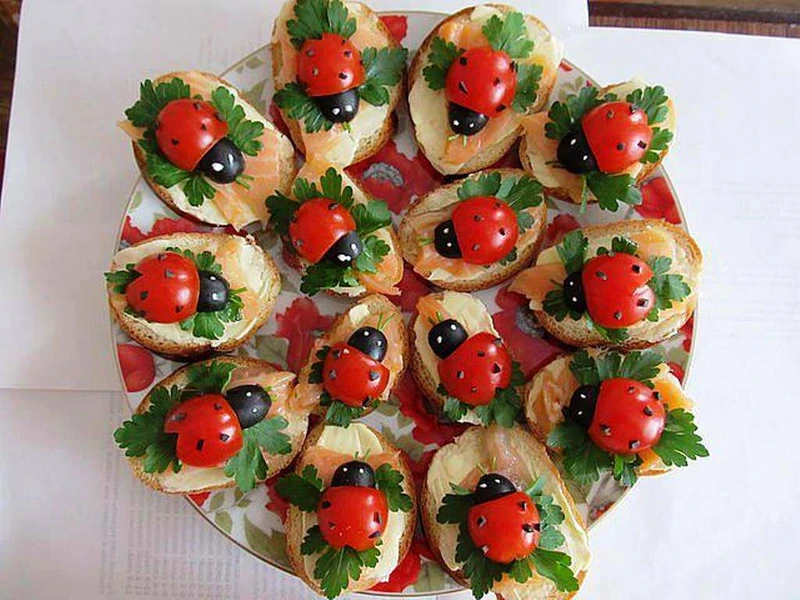 Ozdobne kanapeczki