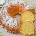 Wilgotna babka serowa z serkiem ricotta