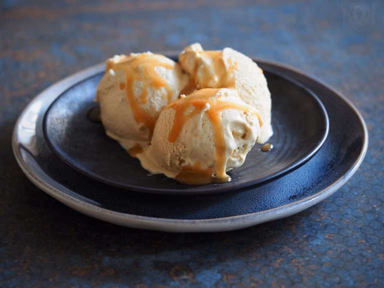 Keto lody słony karmel (Paleo, LowCarb, bez nabiału) - moderncavegirl.pl