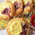 Drożdżówki z serem, dżemem i kruszonką
