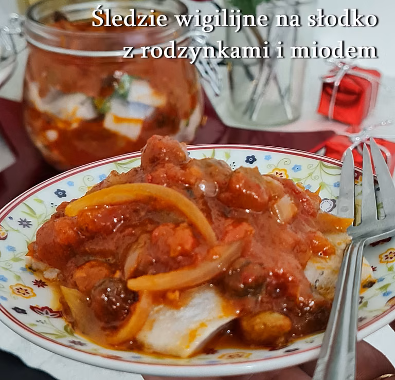 Śledzie z rodzynkami - Damsko-męskie spojrzenie na kuchnię