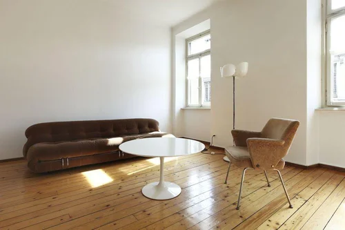 Salon pusty, ale pełen smaku