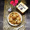 Ladoo ,czyli indyjskie słodkie kulki z ciecierzycy z kardamonem i solonymi pistacjami (Gluten free)