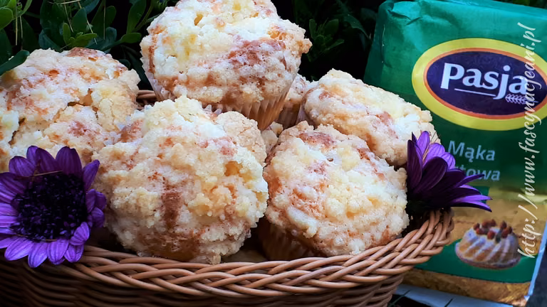 Muffinki z twarogiem