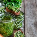 PESTO Z KOLENDRY