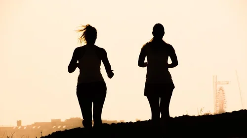 Slow jogging, czyli truchtem i z uśmiechem po zdrowie