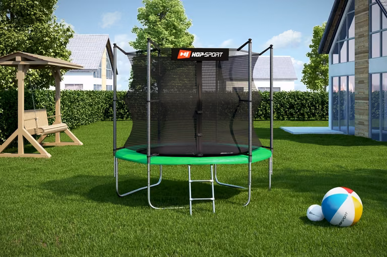 Trampolina ogrodowa dla dzieci - na co zwrócić uwagę?
