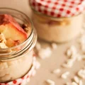 Pudding ryżowy z pieczonym jabłkiem