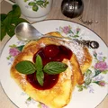 Puszyste placuszki gruszkowo-jogurtowe