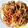 Pełnoziarniste spaghetti z klopsikami z indyka