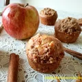 Muffiny z jabłkiem i cynamonową kruszonką