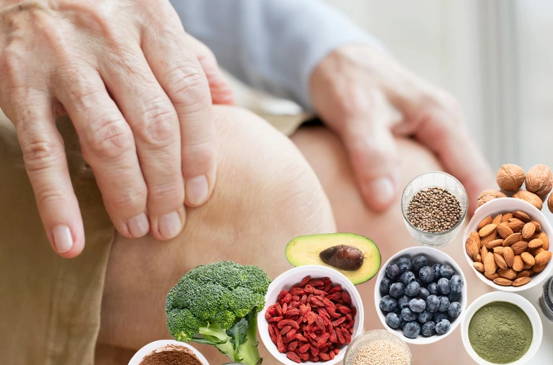 5 superfoods, które pomagają w walce z osteoporozą. Nr 2 to must-have w Twojej diecie!