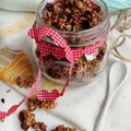 DOMOWA CHRUPIĄCA GRANOLA BEZ ZBĘDNEGO CUKRU
