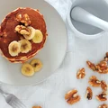 Pancakes z Orzechami i Bananami
