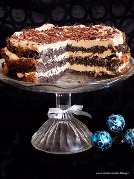 tort makowy z kremem kawowym...