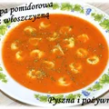Aromatyczna zupa pomidorowa