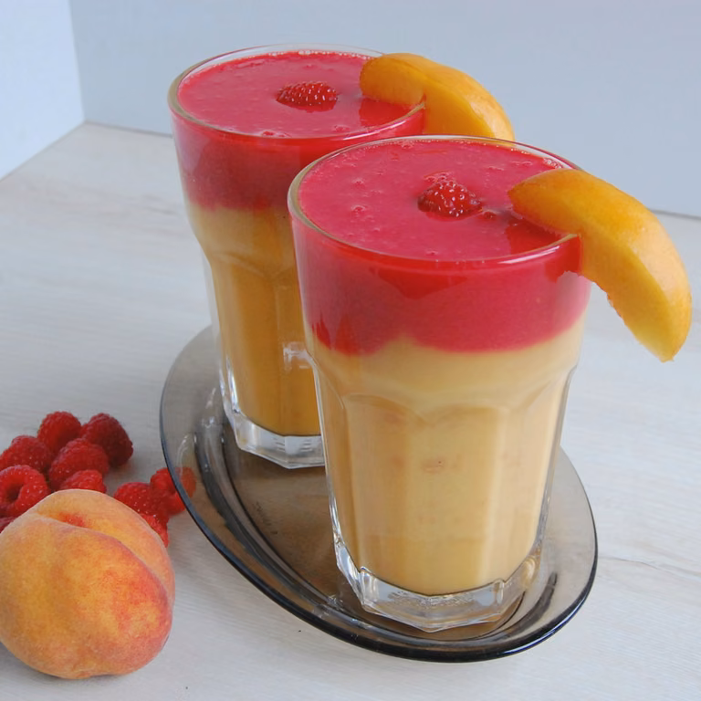 Smoothie brzoskwiniowo-malinowy