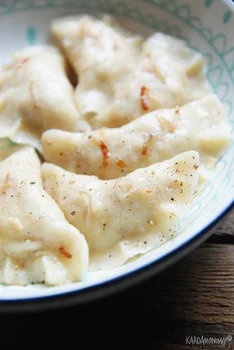 Pierogi z mięsem z rosołu i kaszą jęczmienną
