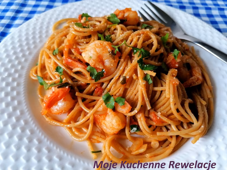 Spaghetti z krewetkami na białym winie