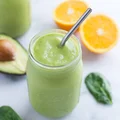 Witaminowa bomba z awokado,bananem i pomarańczą