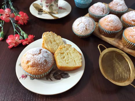 Muffinki z serkiem waniliowym.