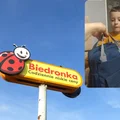 Biedronka rozdała pracownikom świąteczne prezenty. Tiktokerka pokazała, jak wyglądają