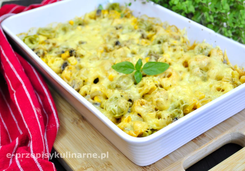 ZAPIEKANKA Z TORTELLINI