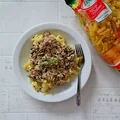 Makaron z sosem z kurek