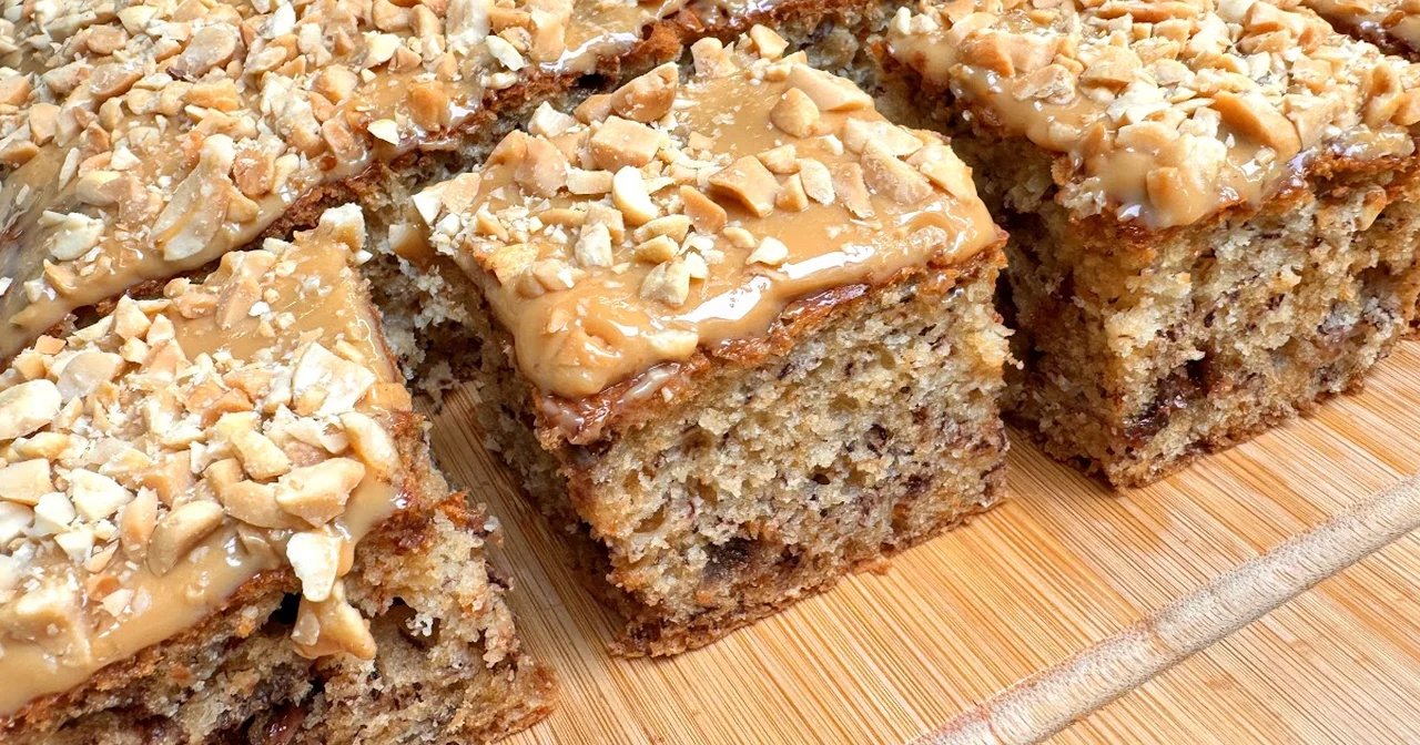 Szybkie ciasto bananowe z kajmakiem