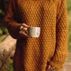 Musztardowy sweter