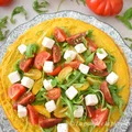 Frittata z pomidorkami, fetą i rukolą