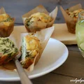 Muffiny z boczkiem i szpinakiem