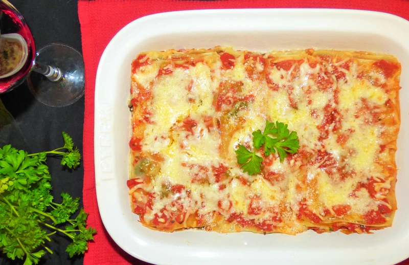 Lasagne ze szpinakiem i pieczarkami